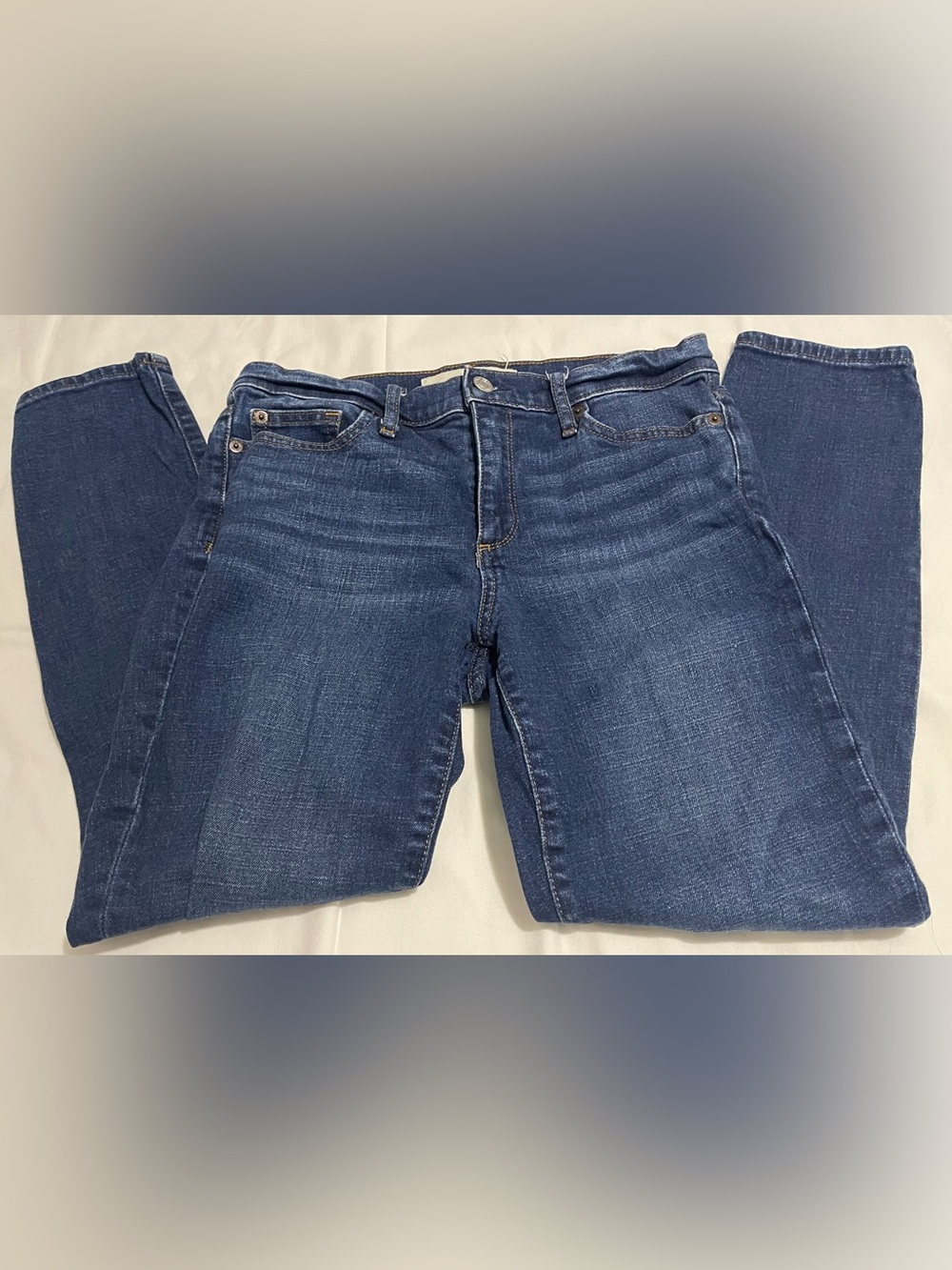 GAP Women’s True Skinny Ankle  Dark Blue Denim Jeans, 28r